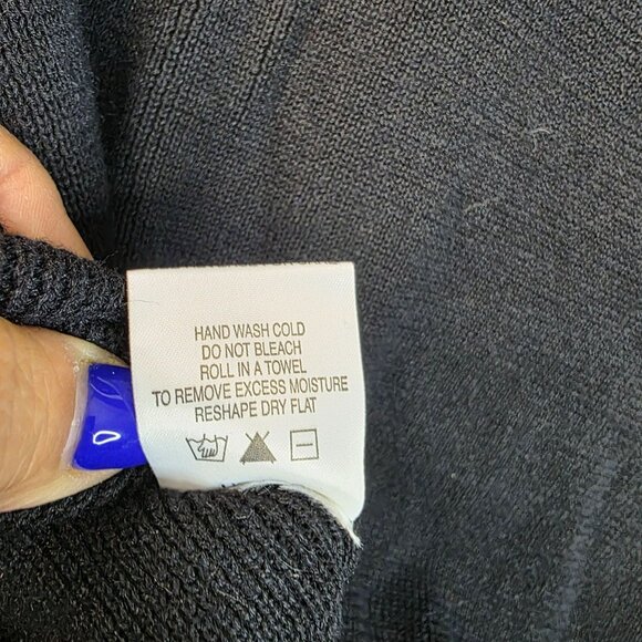 Woolrich XL Snowman Holiday Sweater Vest Embroidered Winter Frosty New Womens - Picture 8 of 11